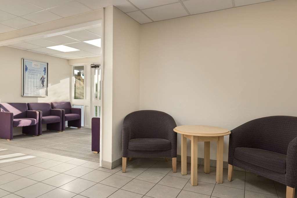 Days Inn Sutton Scotney North Інтер'єр фото